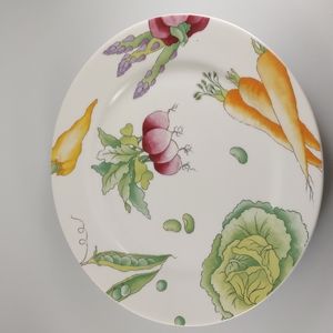 Crate & Barrel Garden Vegetables Chop Plate Platter